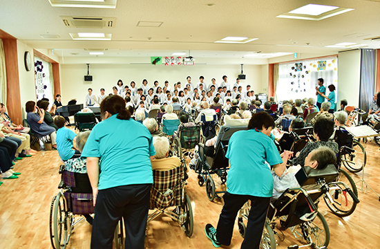 白梅福祉会の中途・パート採用について